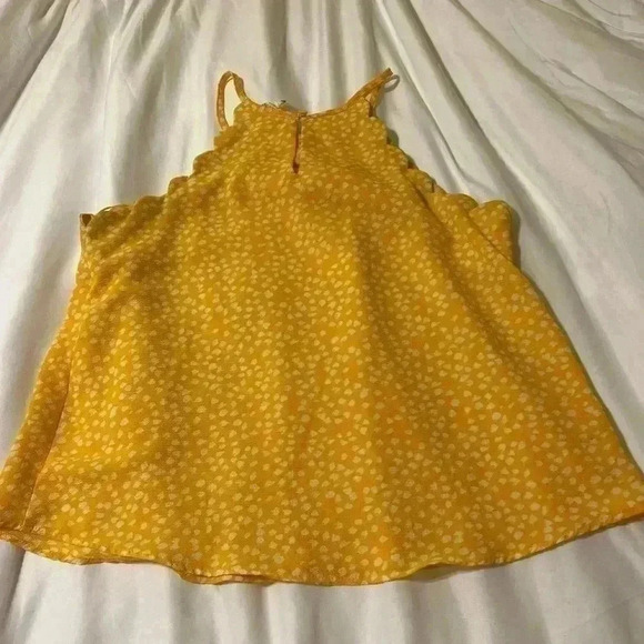 Cutest Scalloped Tank Blouse Size L by Sweet Wanderer Summery Yellow & White - Picture 2 of 6
